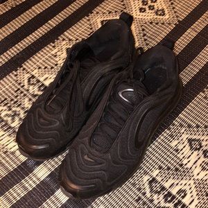 Nike AirMax 720 All Black